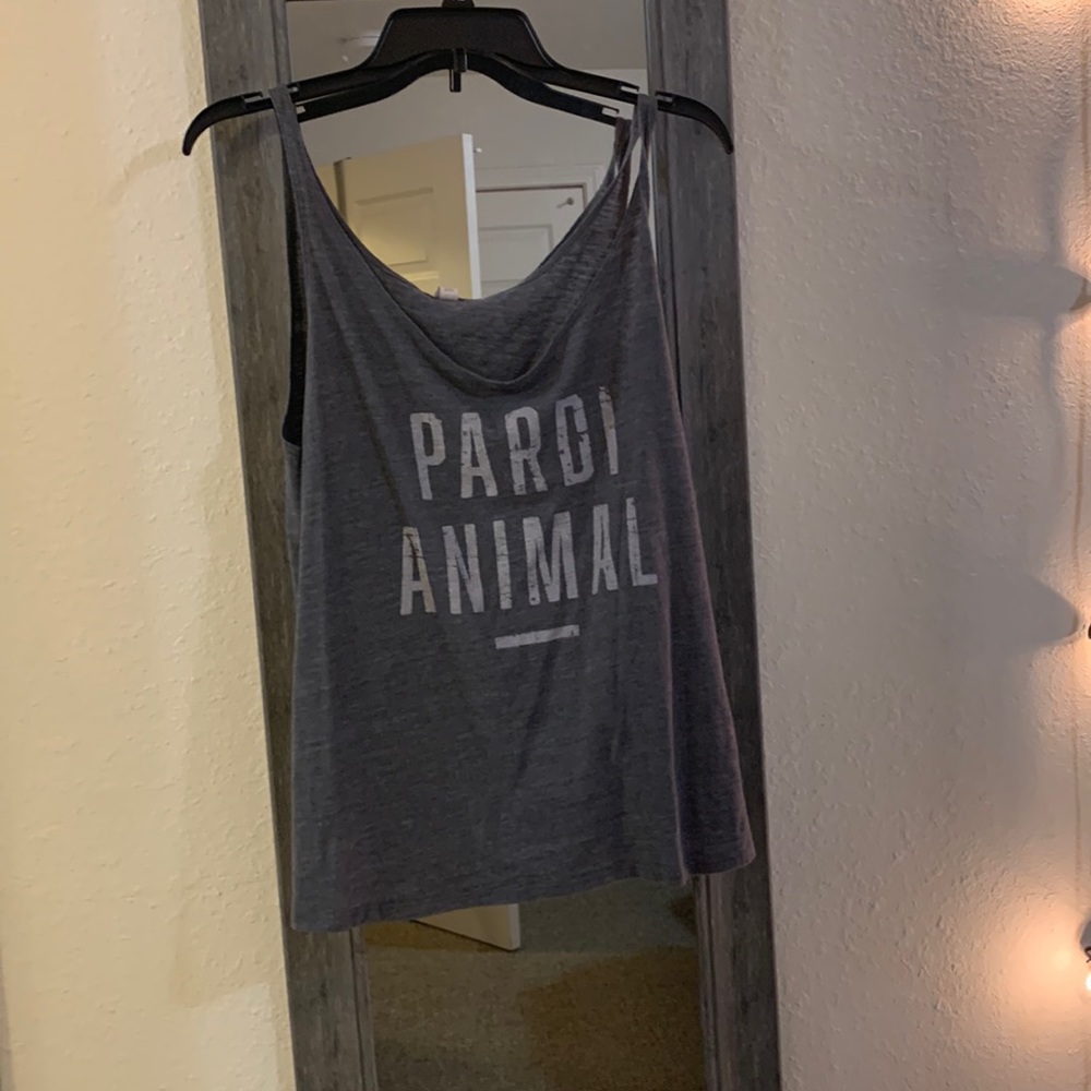 Bella Canvas | size large | Jon Pardi merch